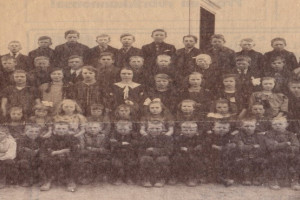 Bilde av Elever ved Fevang skole i 1925